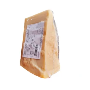 Cuña de Queso Formaggio Duro Leonessa 1 kg envasada al vacío